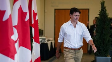 Canada's Trudeau faces opposition from within as popular conservative leader seeks to seize power.