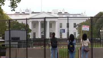 Security fences are being installed around crucial DC locations prior to Election Day.