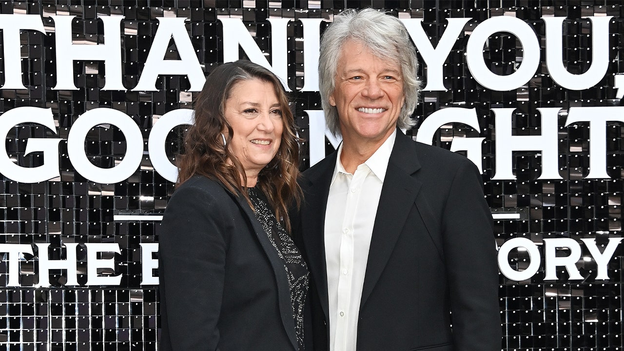 Jon Bon Jovi's 35-year marriage doesn't require rules to be successful.