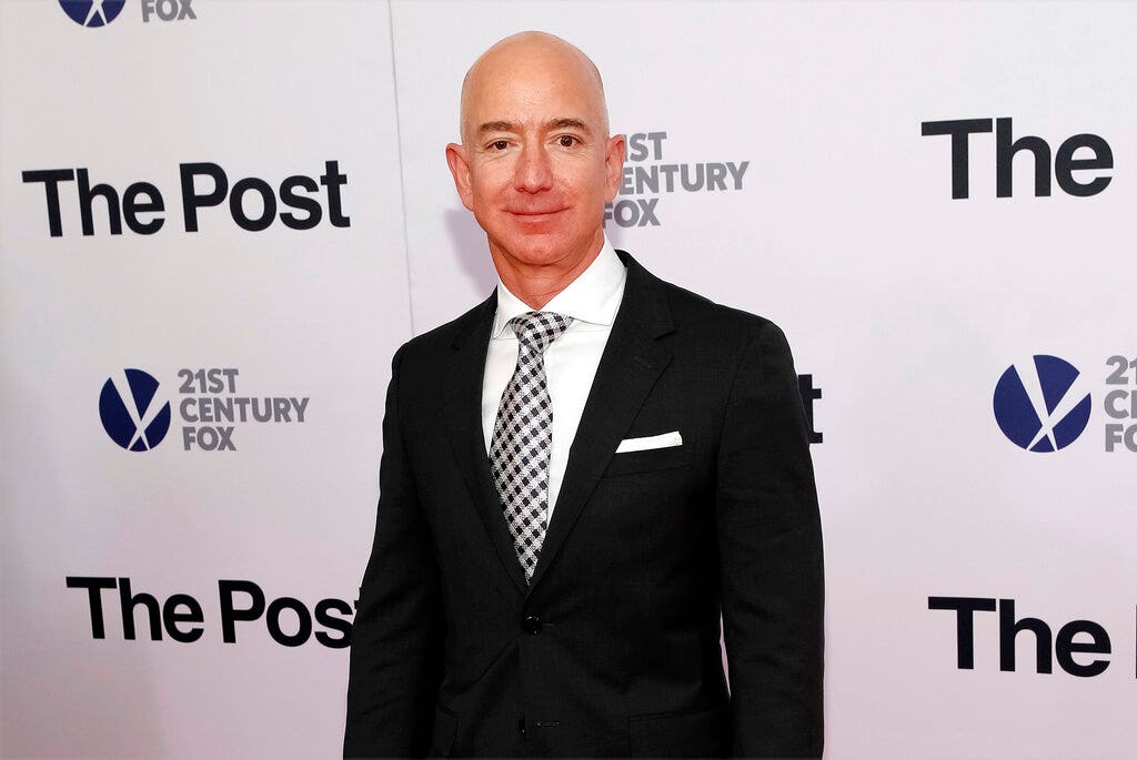 A betrayal: WaPo chief editor criticizes Bezos for endorsement decision