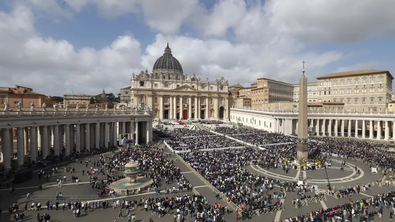 'The director of "Conclave" clarifies that the film's depiction of controversial scenes during papal elections is not a criticism of the church.'