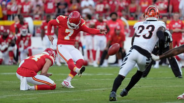 The Chiefs defeat the Bengals in a wild game with a 51-yard field goal by Harrison Butker.