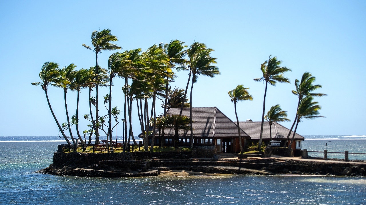 A tourist from the United States is among seven individuals who were hospitalized following the consumption of cocktails at a high-end resort in Fiji.