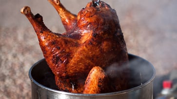 5 Alternative Ways to Prepare a Thanksgiving Turkey Without Using an Oven