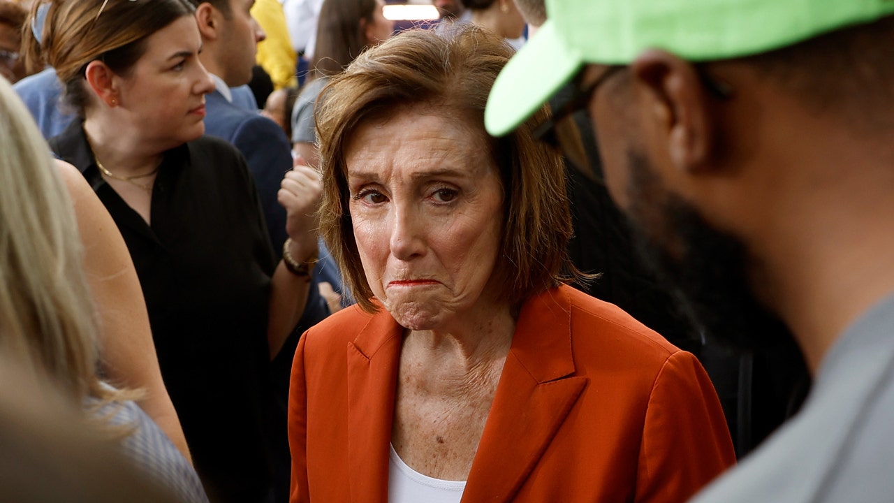 Nancy Pelosi witnesses Kamala Harris concede presidential race at Howard University.