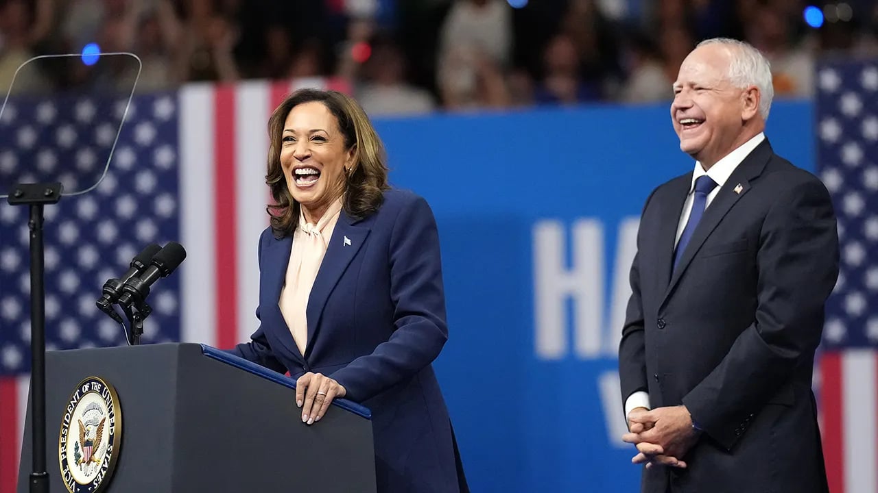 Google ads for the Harris campaign manipulated news headlines to present a pro-Kamala spin.