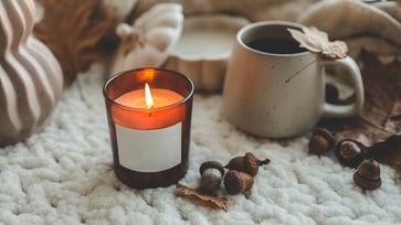 10 candles to transform your home into a warm and inviting fall retreat.